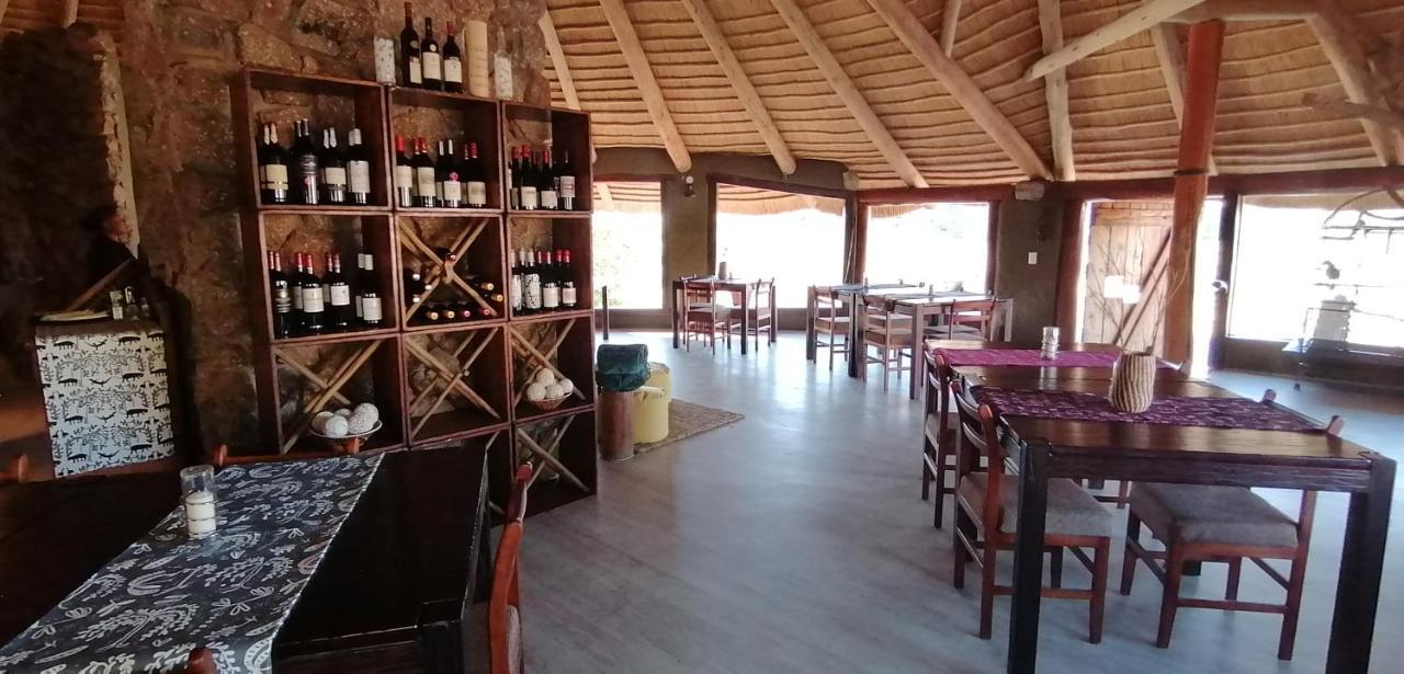Ondudu Safari Lodge Omaruru Exterior photo