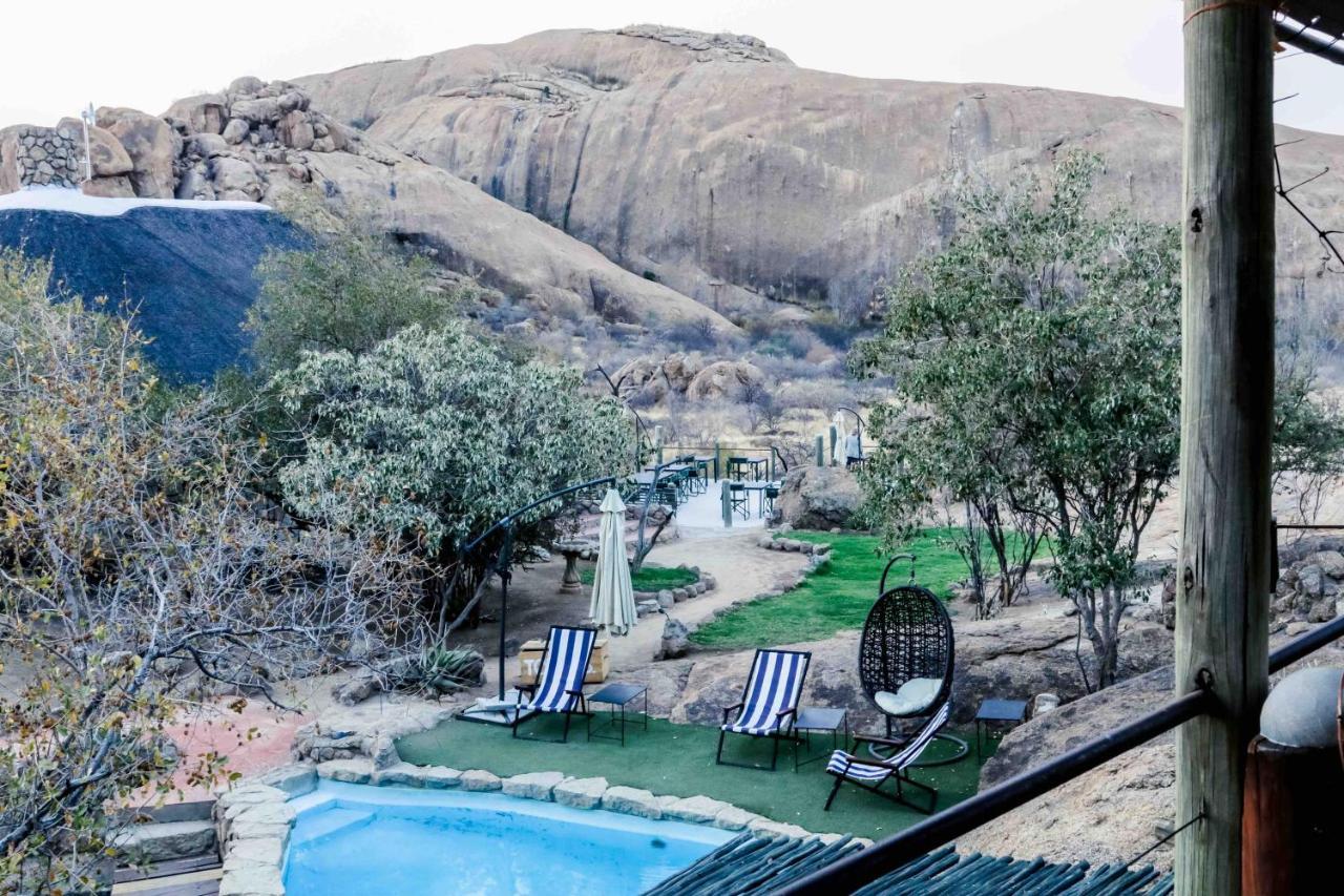 Ondudu Safari Lodge Omaruru Exterior photo